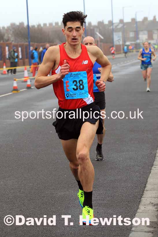 Senior mens 12 Stage 2023 Northern Mens 12 stage and Womens 6 Stage Relays and Young Athletes, Redcar. Photo: David T. Hewitson/Sports for All Pics